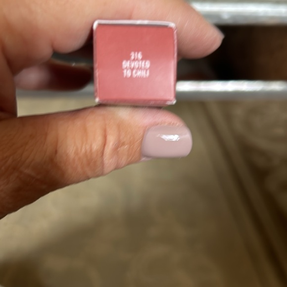 MAC Powder Kiss Lipstick - Picture 5 of 5